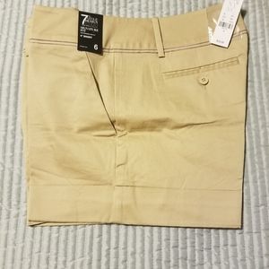 New York &Co shorts